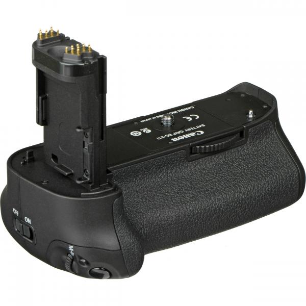 Rent Canon BG-E11 Battery Grip (for Canon 5D III) At Pondok Lensa